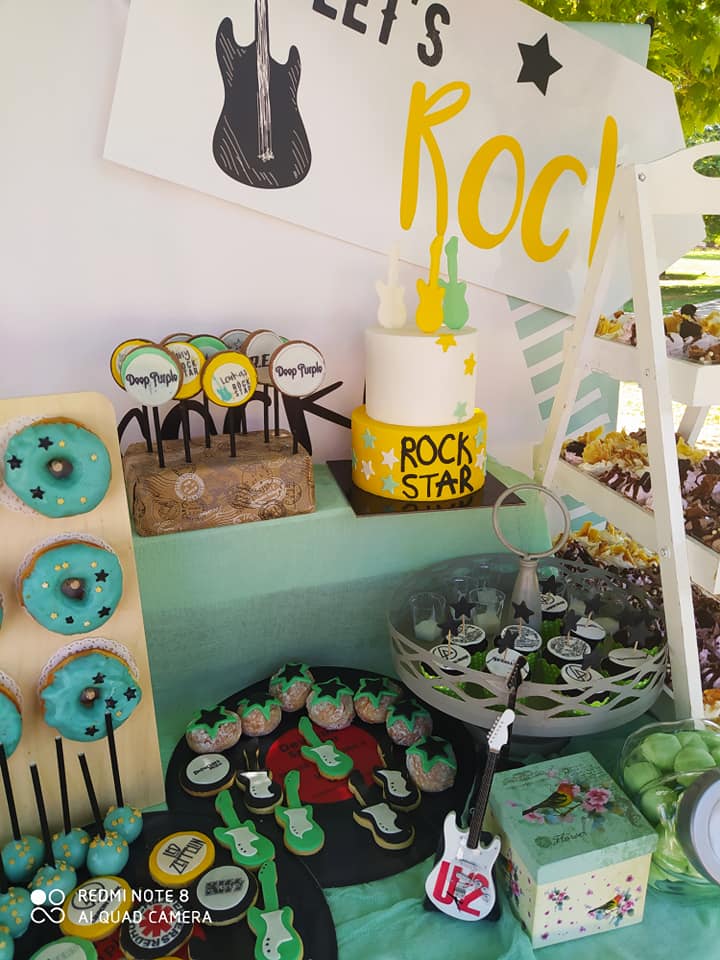 Candy bar 100 ατόμων με θέμα Μουσική