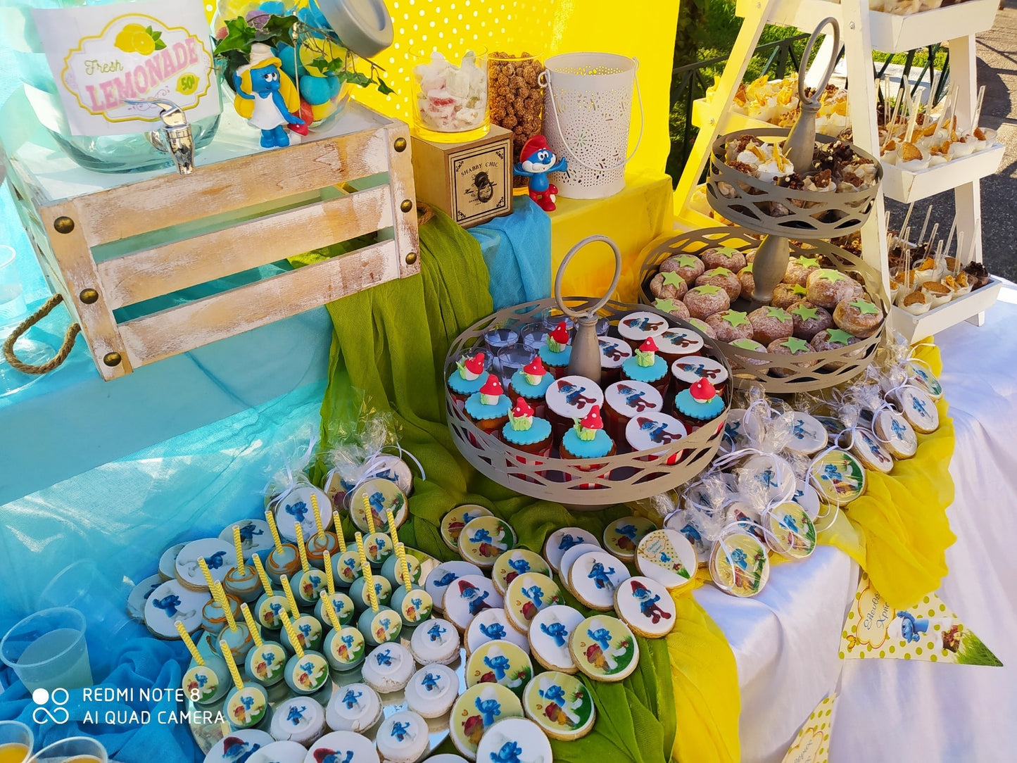 Candy bar 100 ατόμων με θέμα Στρουμφάκια
