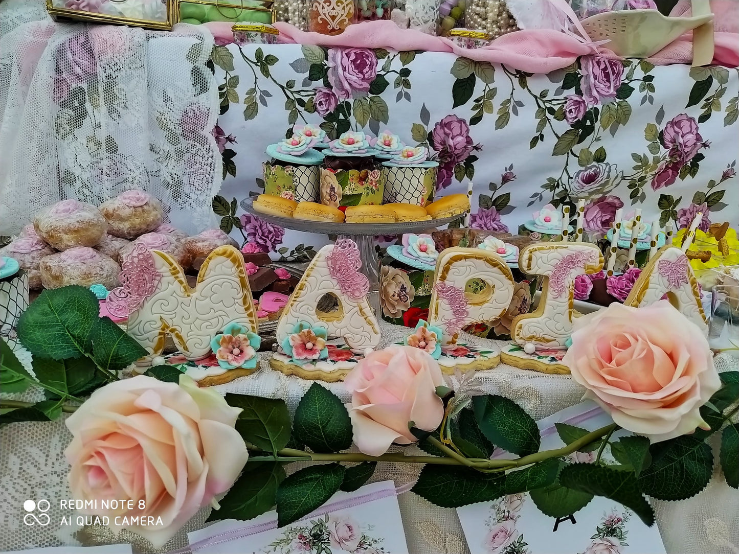 Candy bar 100 ατόμων με θέμα Λουλούδια