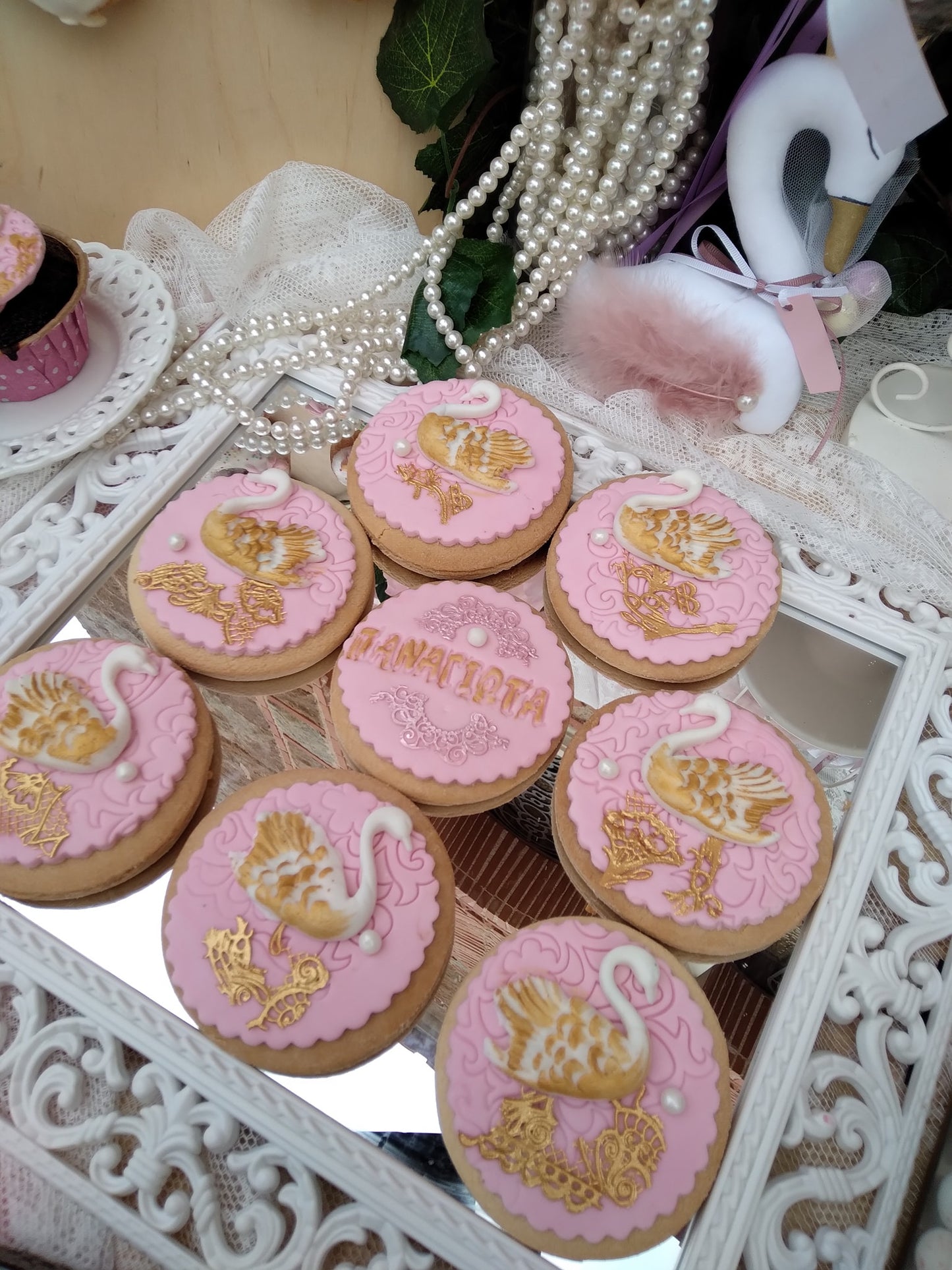 Candy bar 100 ατόμων με θέμα Κύκνος