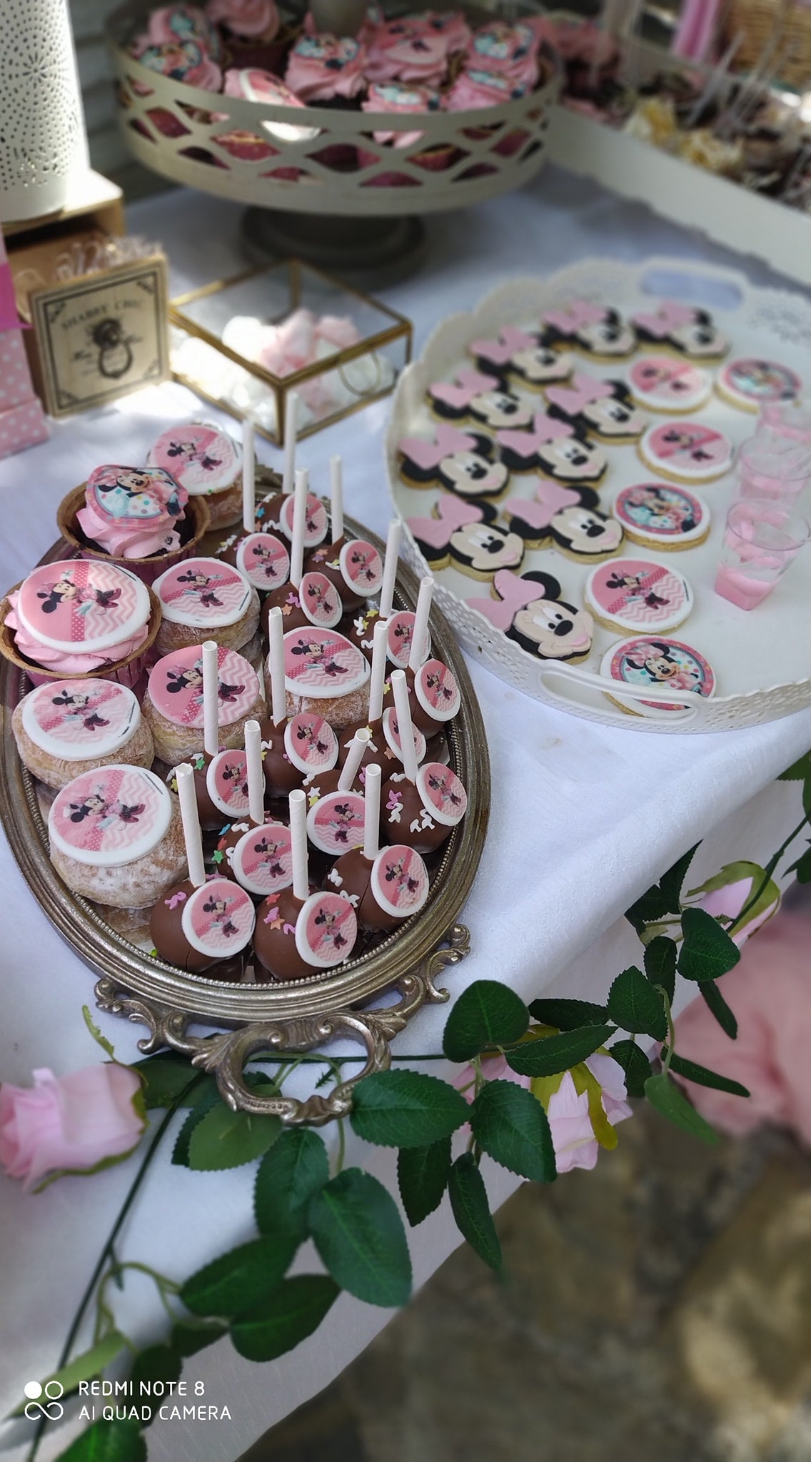 Candy bar 100 ατόμων με θέμα Minnie mouse