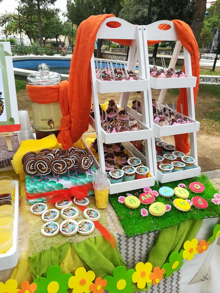 Candy bar 100 ατόμων με θέμα Ζωάκια της ζούγκλας