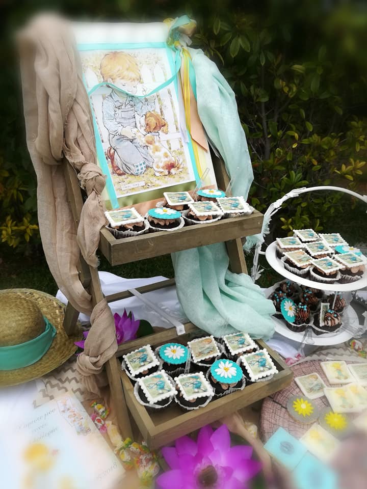 Candy bar 100 ατόμων με θέμα Vintage αγοράκι