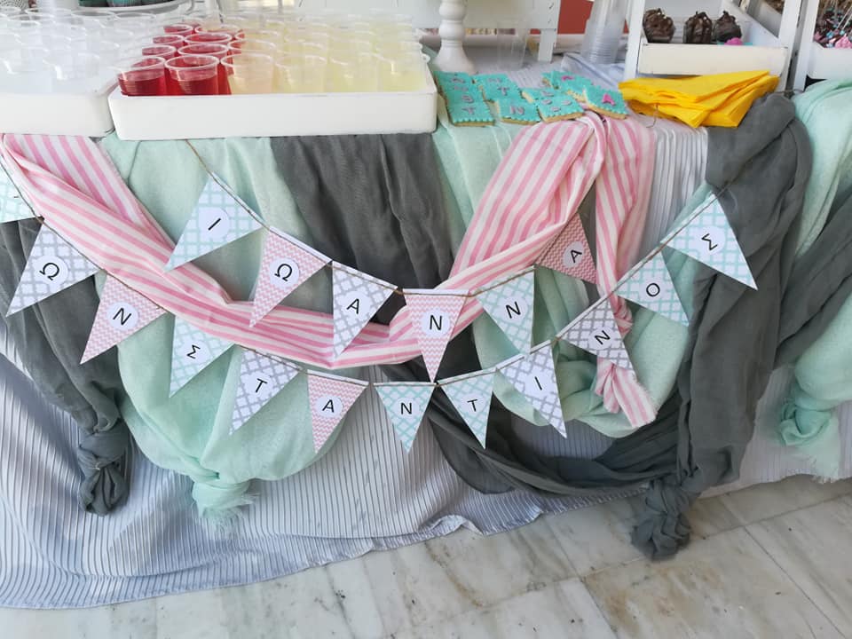 Candy bar 100 ατόμων με θέμα Κορώνα
