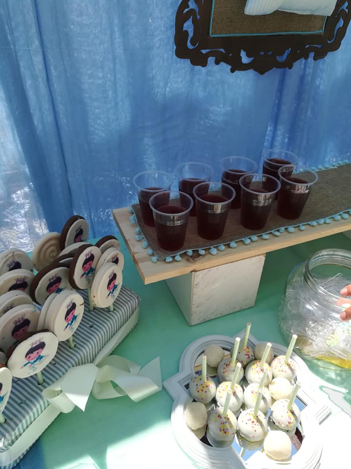Candy bar 100 ατόμων με θέμα Πρίγκιπας