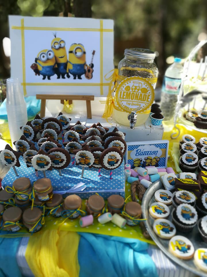 Candy bar 100 ατόμων με θέμα Minions