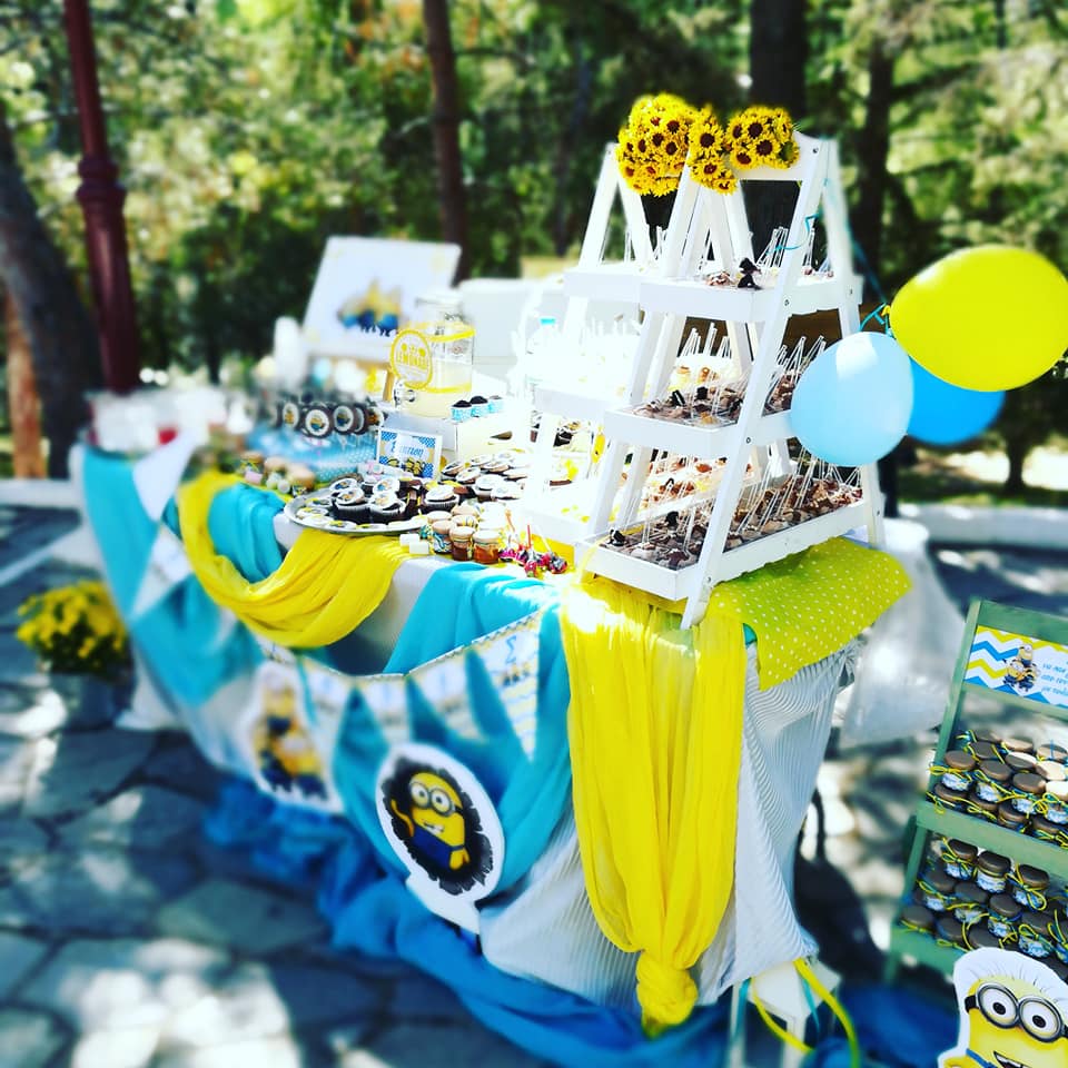 Candy bar 100 ατόμων με θέμα Minions