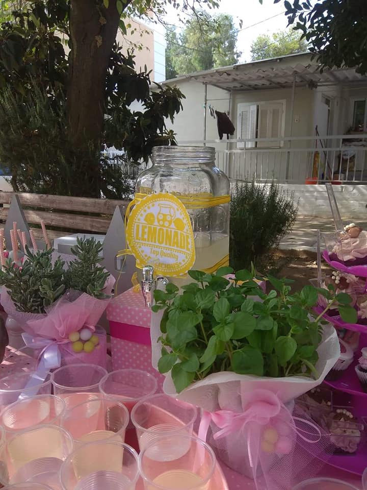 Candy bar 100 ατόμων με θέμα Κορώνα