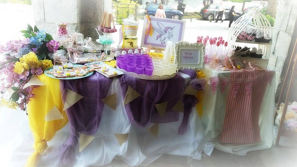 Candy bar 100 ατόμων με θέμα Μονόκερος