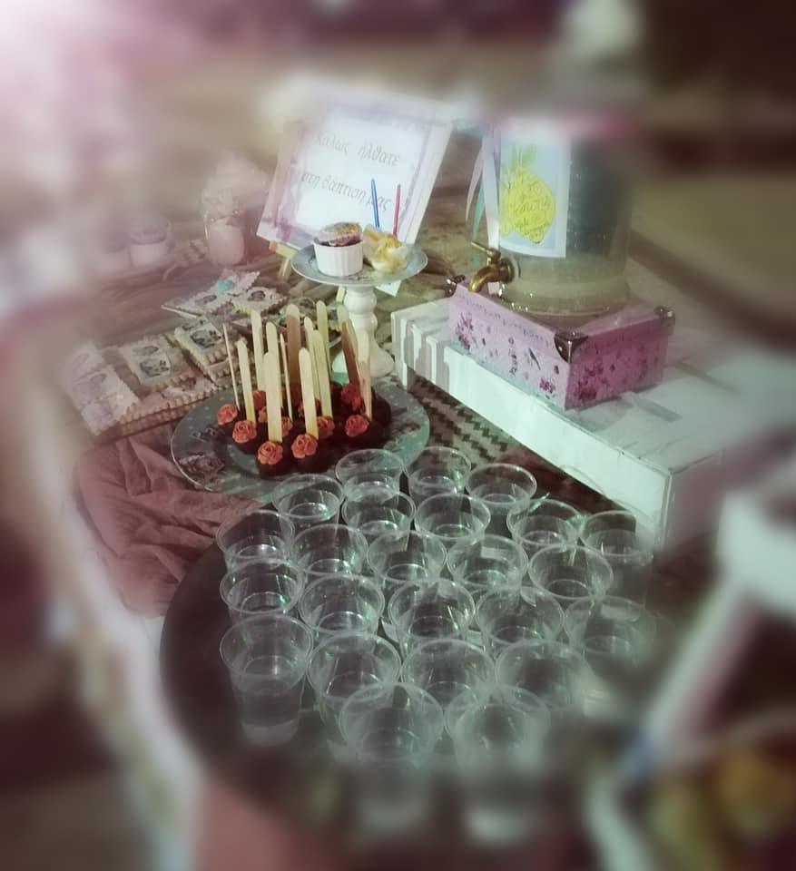Candy bar 100 ατόμων με θέμα Κοριτσάκι