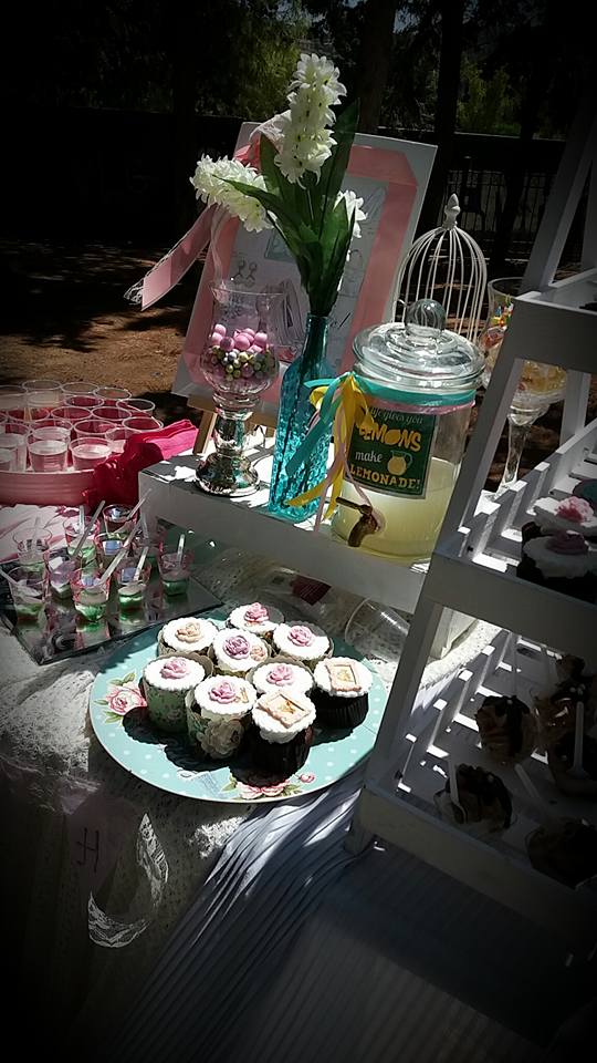 Candy bar 100 ατόμων με θέμα Γοβάκι