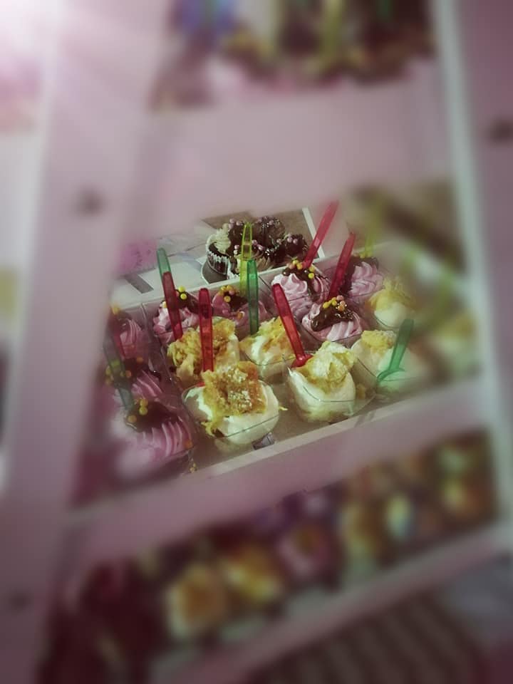 Candy bar 100 ατόμων με θέμα Κοριτσάκι