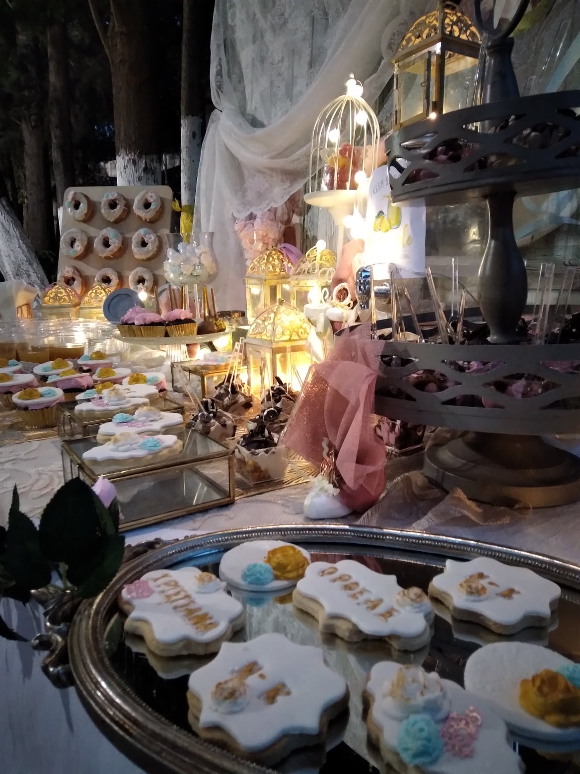 Candy bar 100 ατόμων με θέμα Ρομαντικό