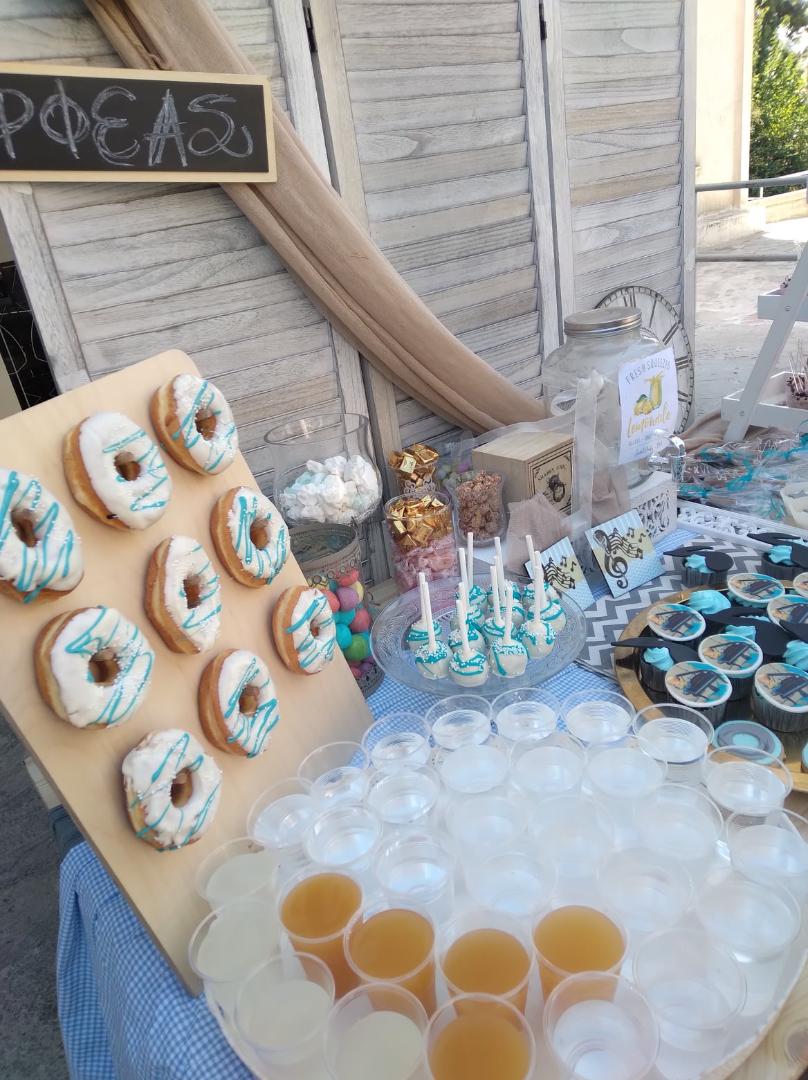 Candy bar 100 ατόμων με θέμα Πιάνο