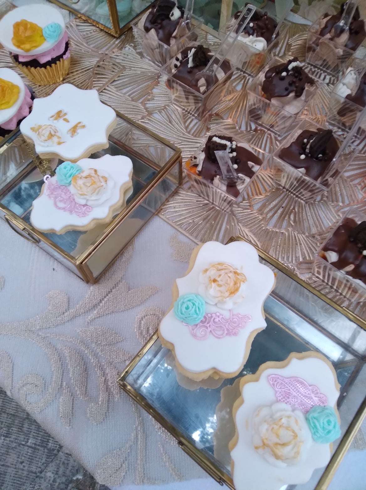 Candy bar 100 ατόμων με θέμα Ρομαντικό