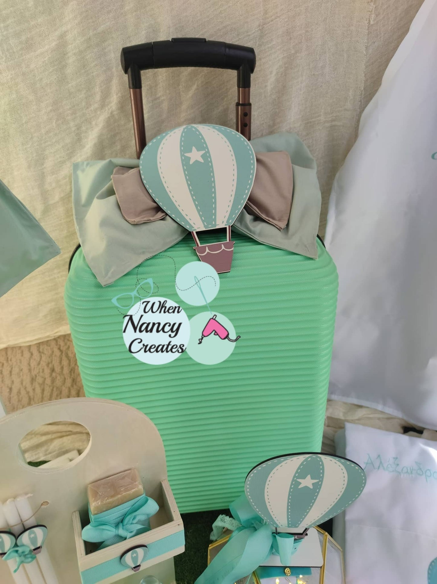 Πακέτο βάφτισης με θέμα Αερόστατο,