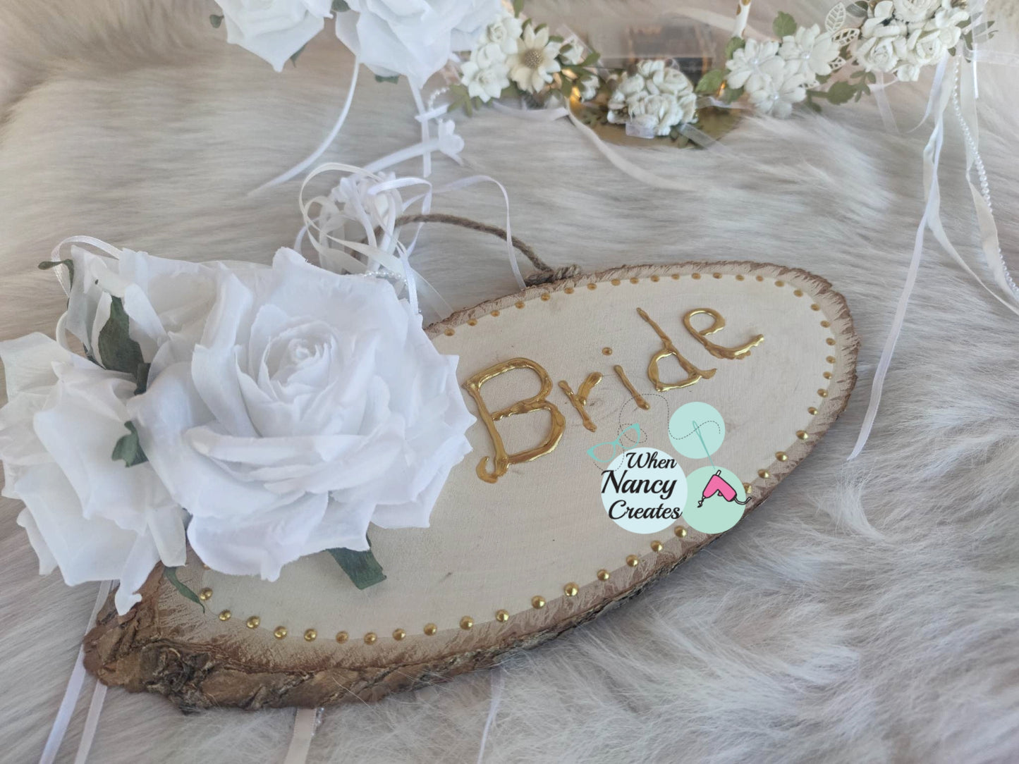 Ξύλινη ταμπέλα bride από φλοιό ξύλου