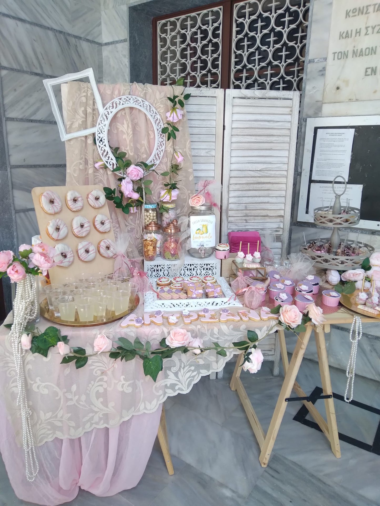 Candy bar 100 ατόμων με θέμα Λουλούδια