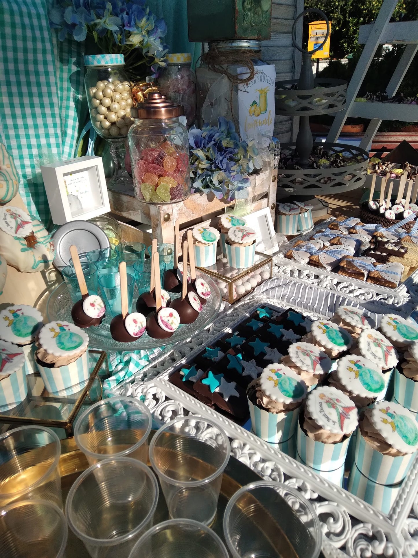 Candy bar 100 ατόμων με θέμα Μικρός πρίγκιπας