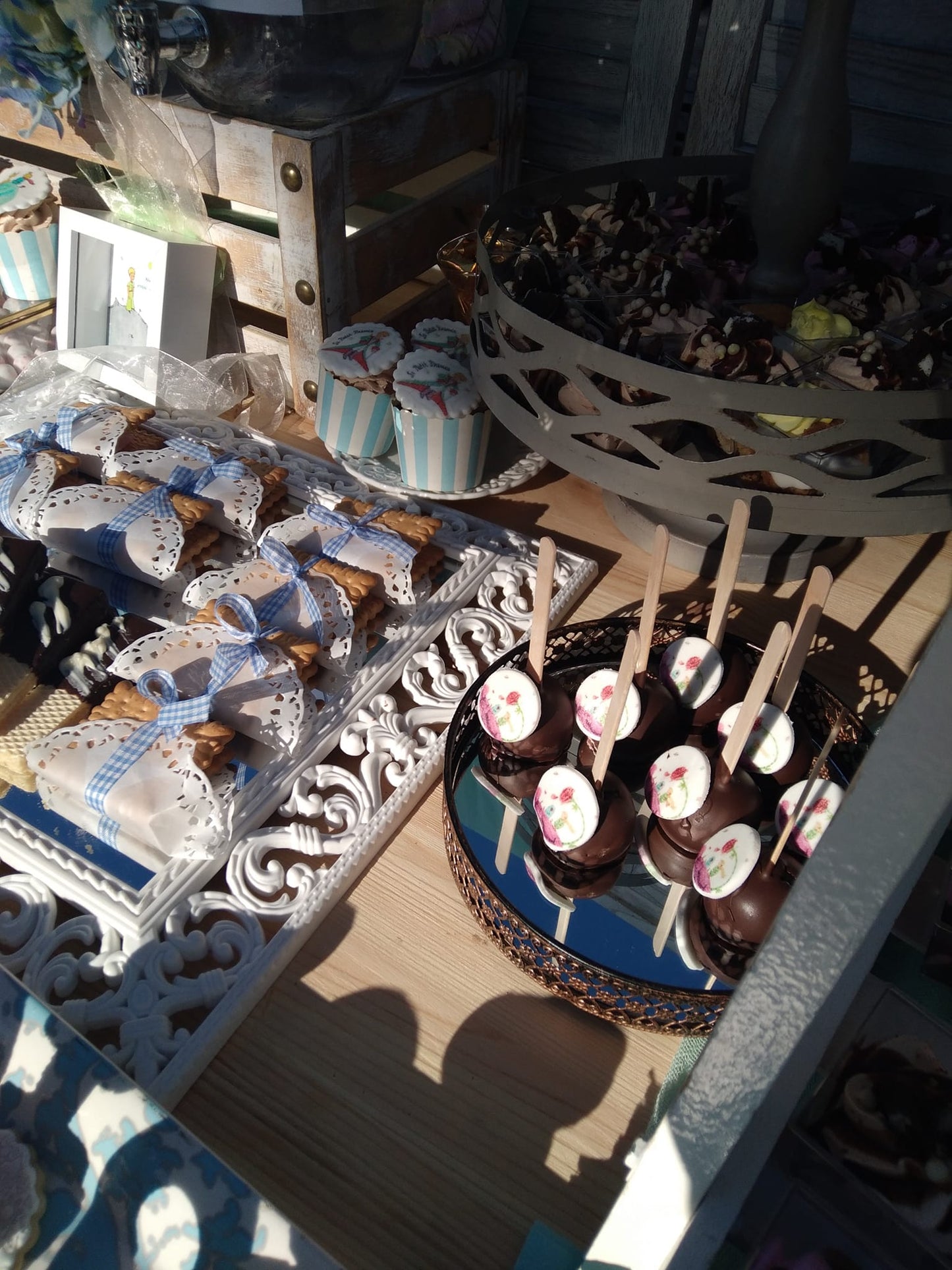 Candy bar 100 ατόμων με θέμα Μικρός πρίγκιπας