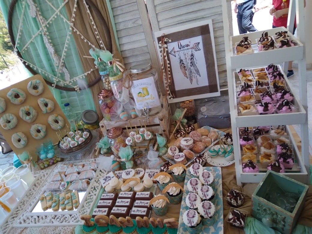 Candy bar 100 ατόμων με θέμα Boho ονειροπαγίδα
