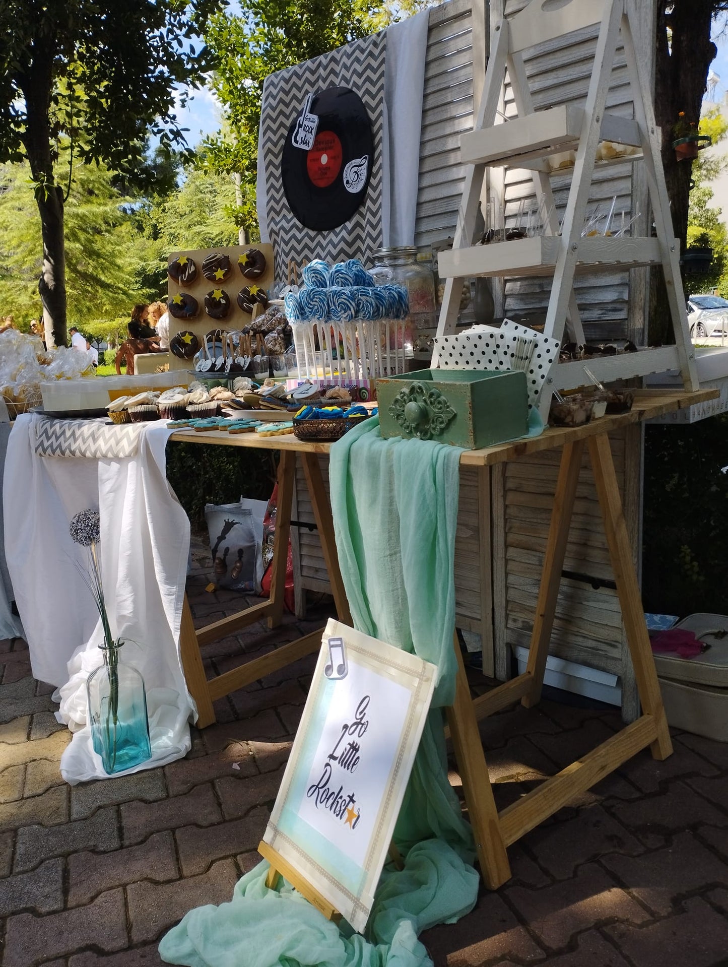 Candy bar 100 ατόμων με θέμα μουσική