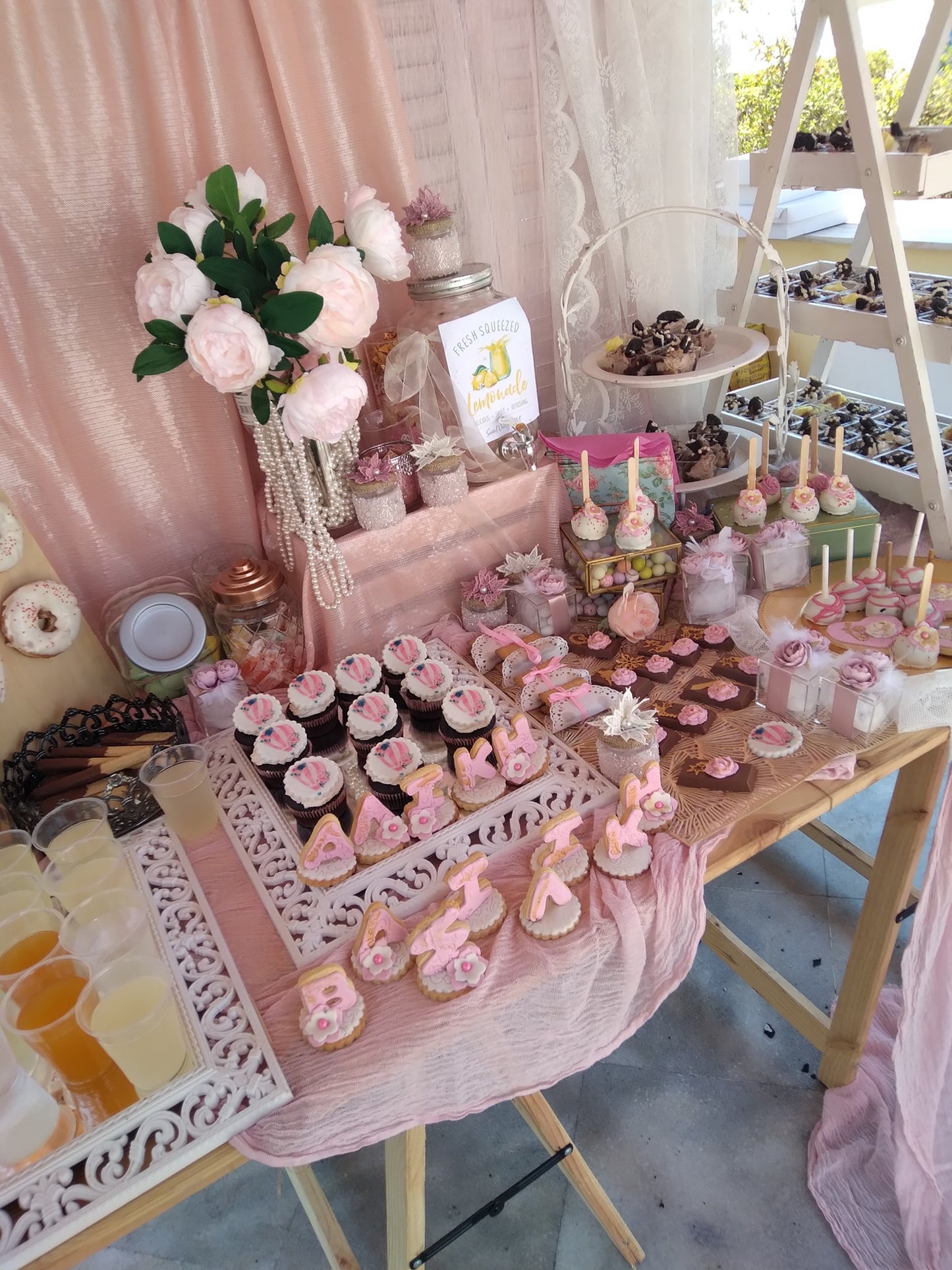 Candy bar 100 ατόμων με θέμα μπαλόνια