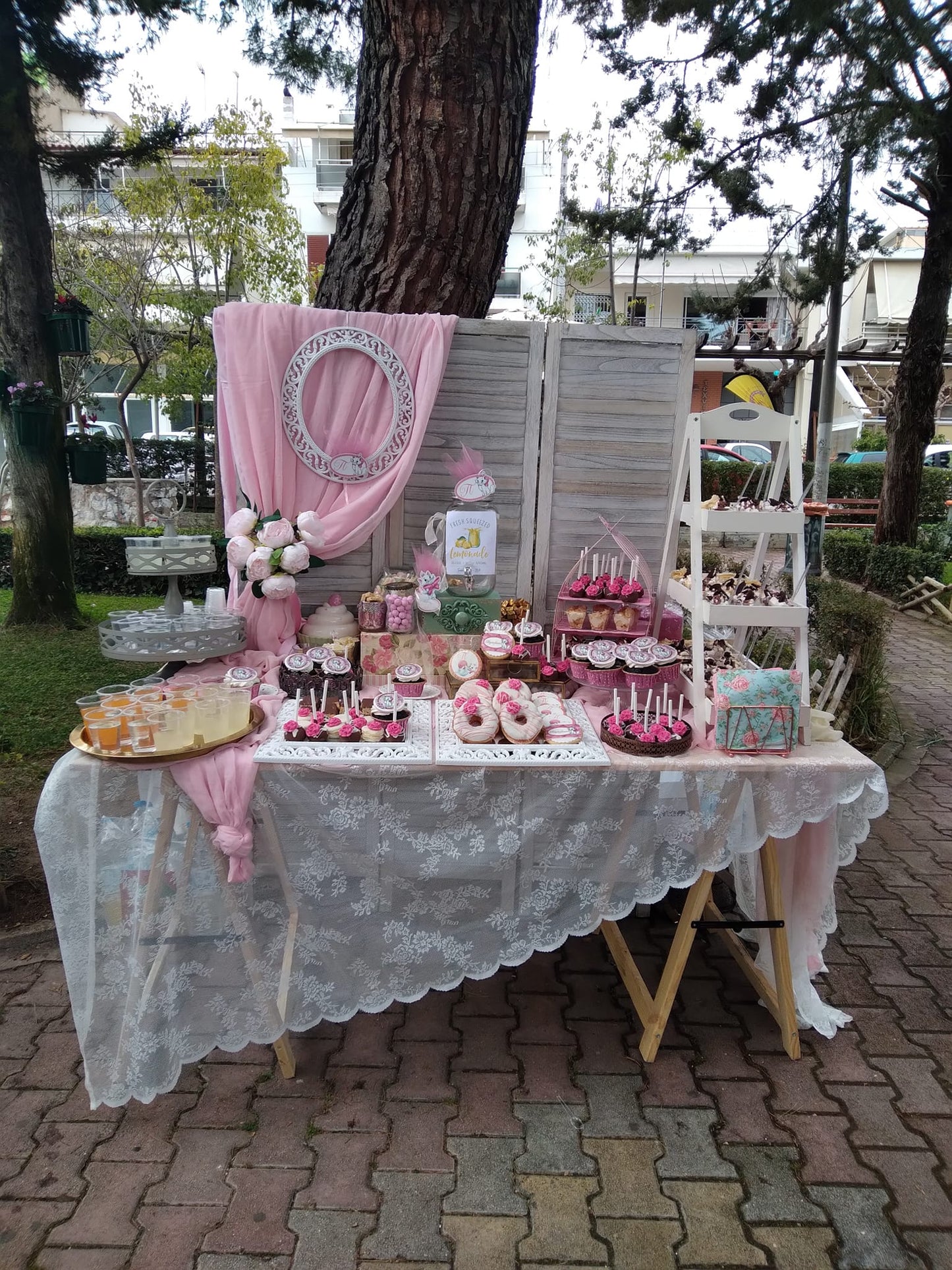 Candy bar 100 ατόμων με θέμα Αριστόγατες