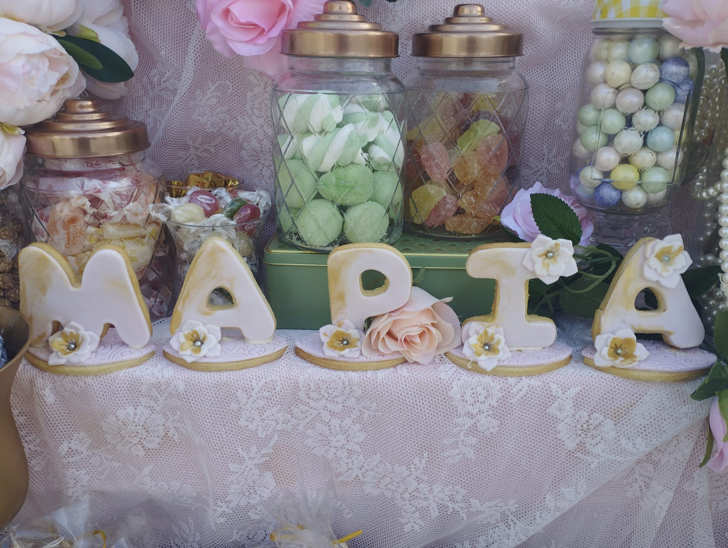 Candy bar 100 ατόμων με θέμα Κύκνος