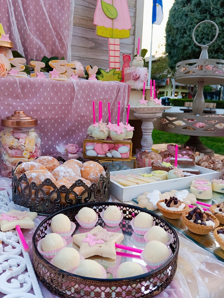 Candy bar 100 ατόμων με θέμα αστέρι