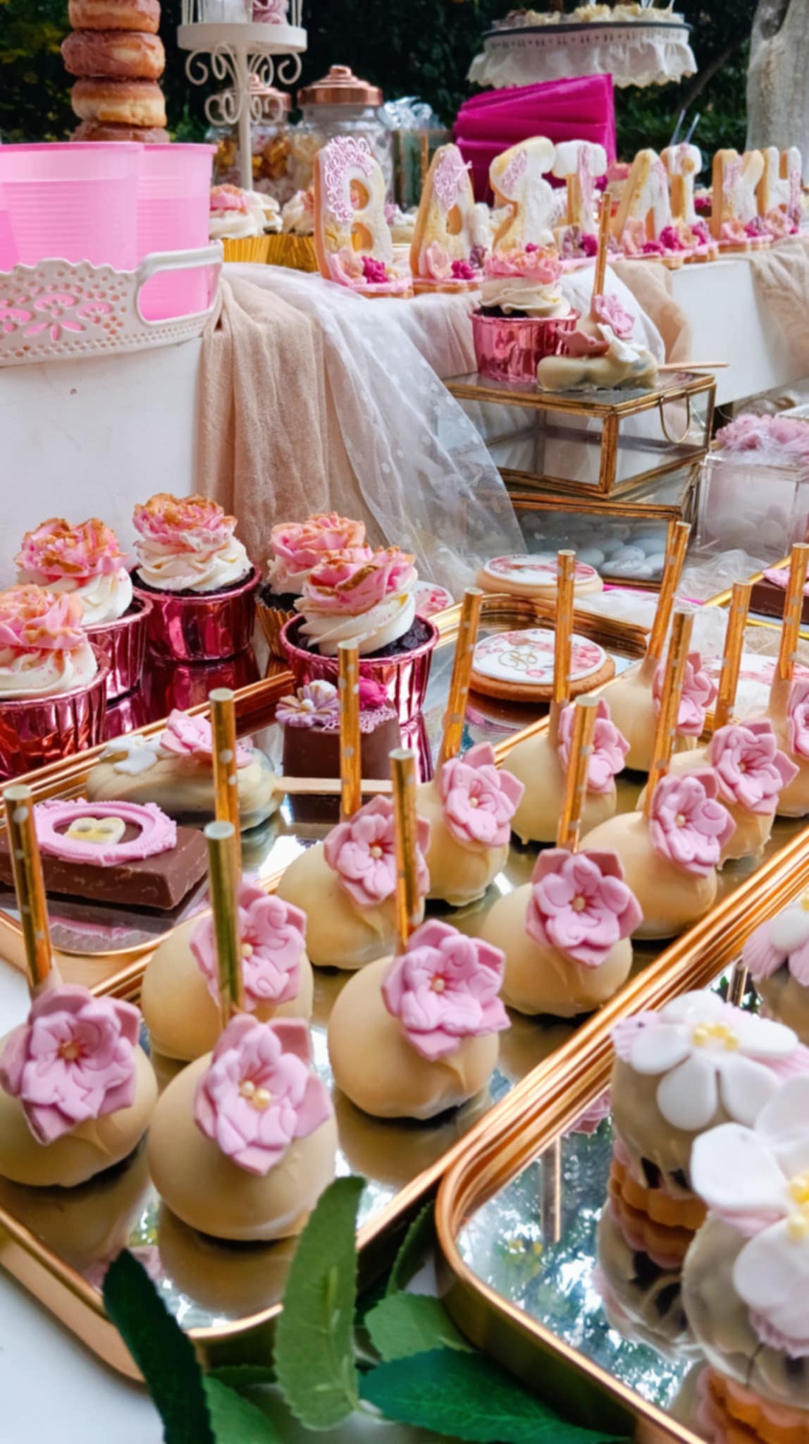 Candy bar 100 ατόμων με θέμα Κοριτσάκι