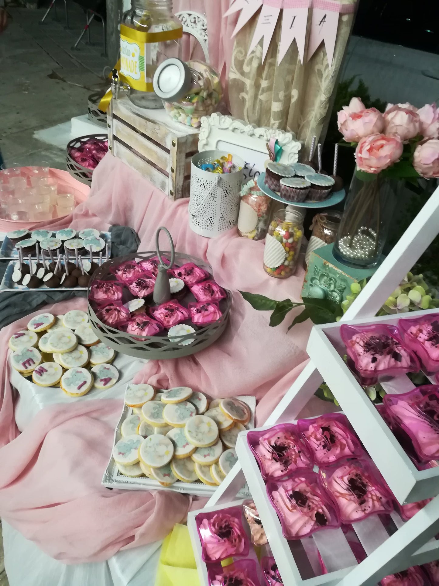 Candy bar 100 ατόμων με θέμα Ελεφαντάκι