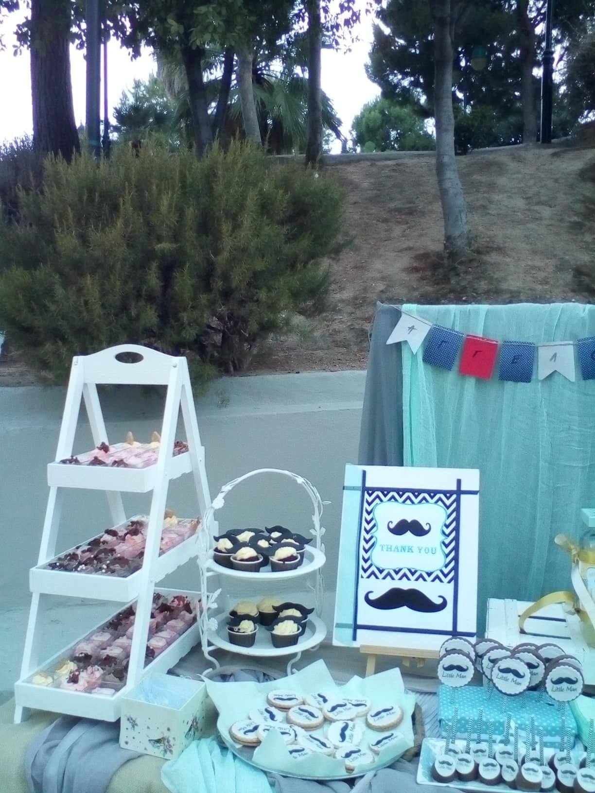 Candy bar 100 ατόμων με θέμα Little man