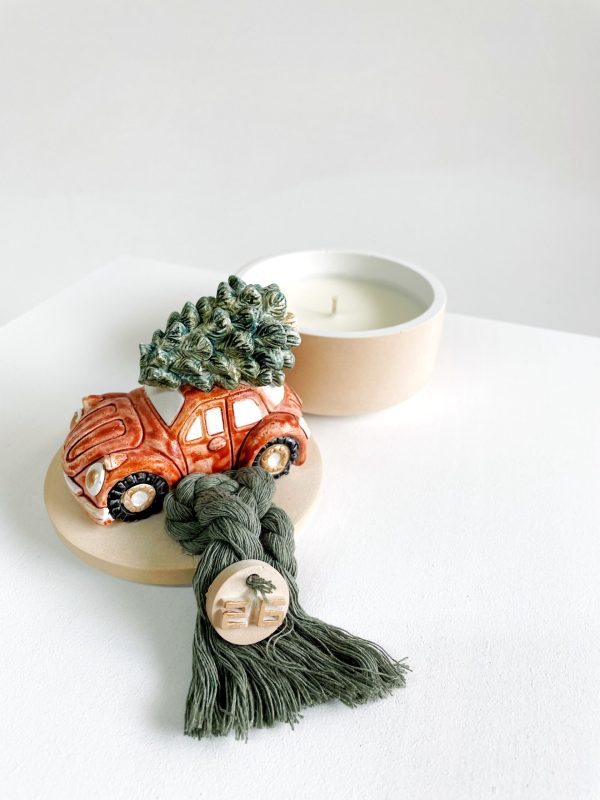 Κουτάκι μεγάλο με κερί και Αυτοκίνητο Έλενα Μανάκου