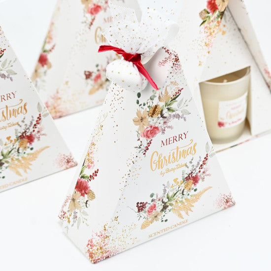 Κερί χριστουγεννιάτικο τριγωνικό berries and flowers 60gr