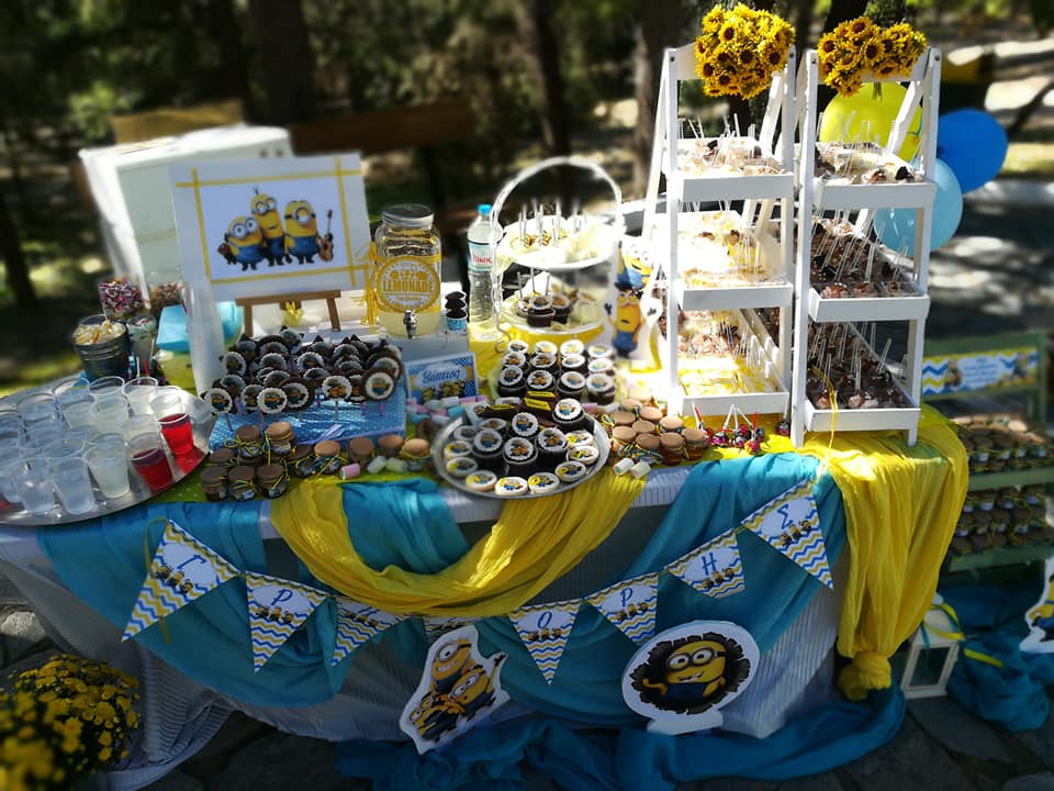 Candy bar 100 ατόμων με θέμα Minions