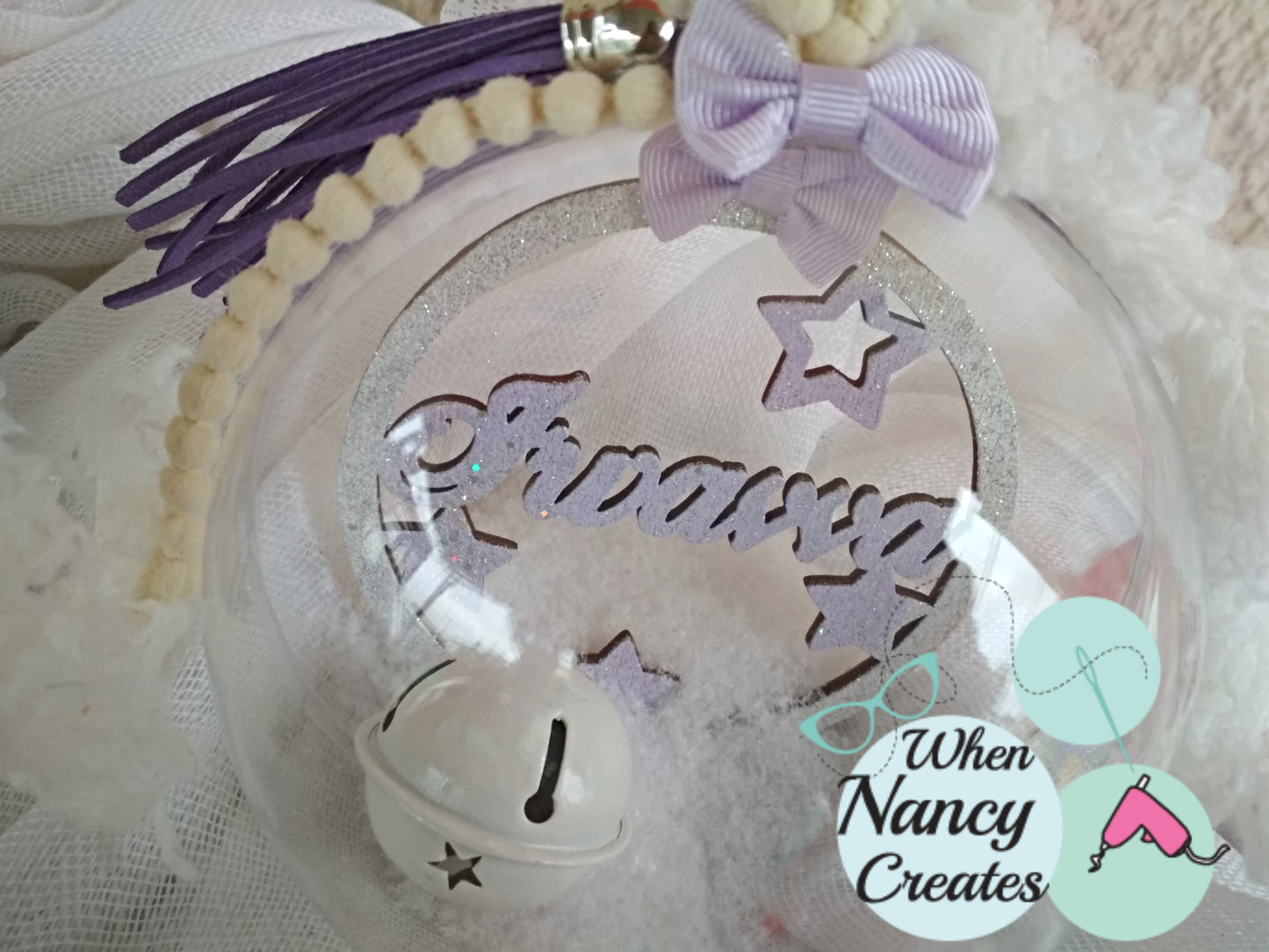 Μπάλα για το Χριστουγεννιάτικο δέντρο με όνομα