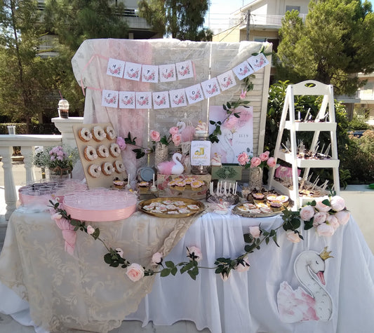 Candy bar 100 ατόμων με θέμα Κύκνος