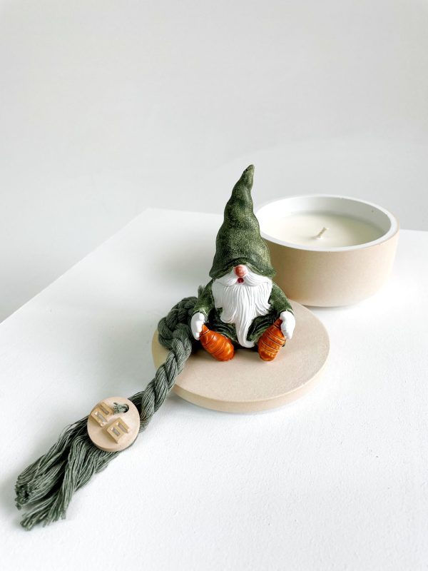 Κουτάκι μεγάλο με κερί και Νάνο Έλενα Μανάκου