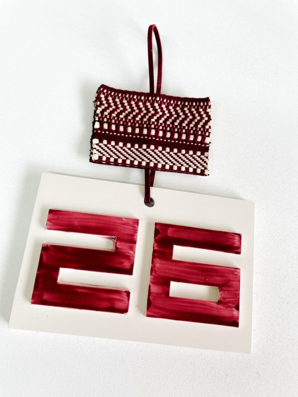 Γούρι 26 παραλληλόγραμμο Έλενα Μανάκου