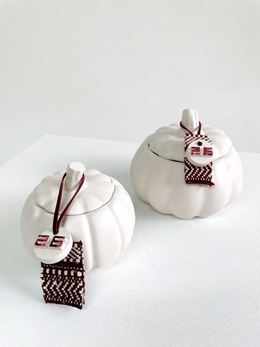 Κουτάκι κερί κολοκύθα μικρή Έλενα Μανάκου